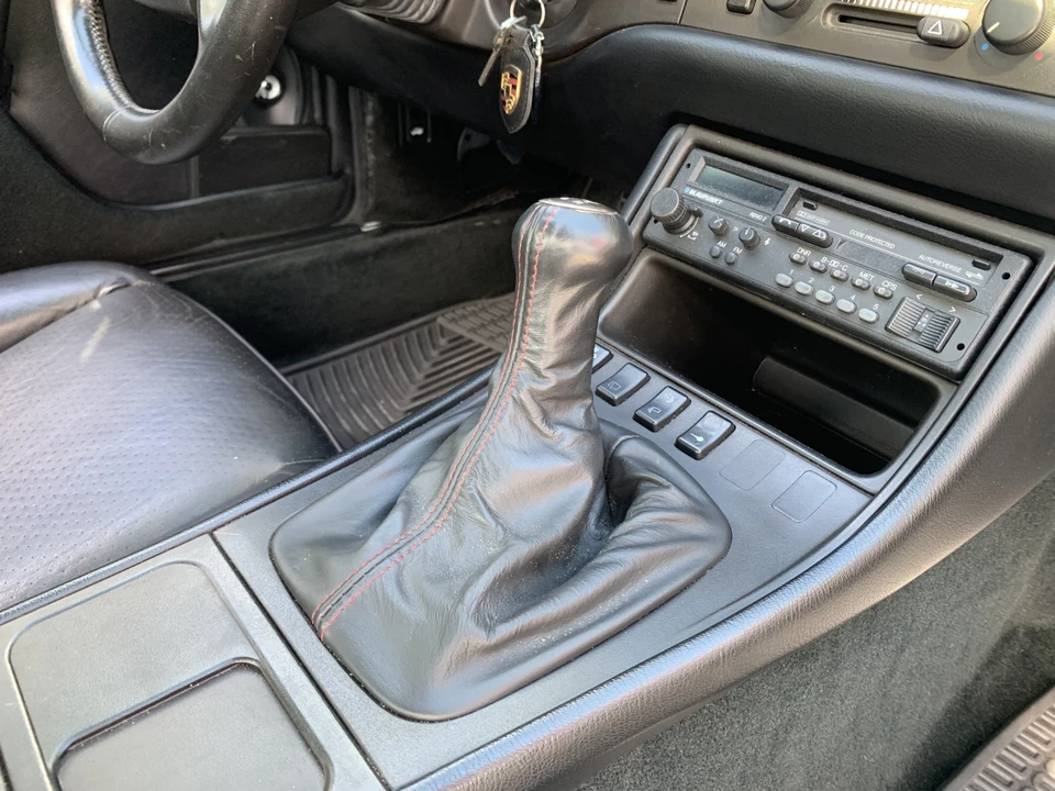 1990 Porsche 944 S2 - Image 28 of 31
