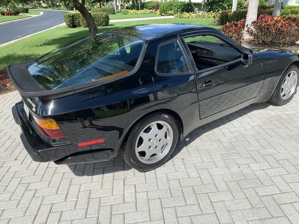 1990 Porsche 944 S2 - Image 6 of 31