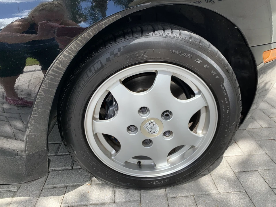 1990 Porsche 944 S2 - Image 17 of 31