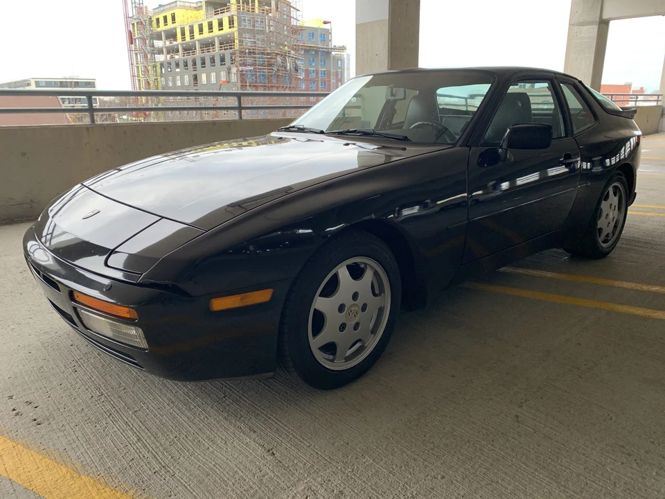 1990 Porsche 944 S2 - Image 8 of 31