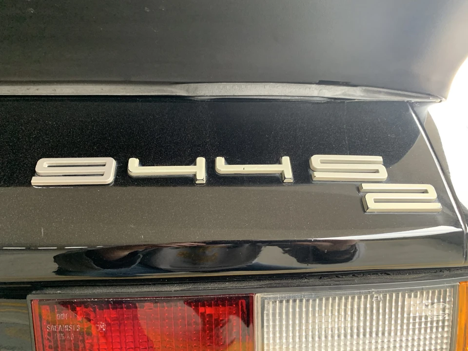 1990 Porsche 944 S2 - Image 24 of 31