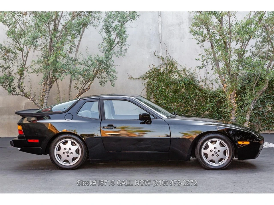 1990 Porsche 944 S2 - Image 3 of 31