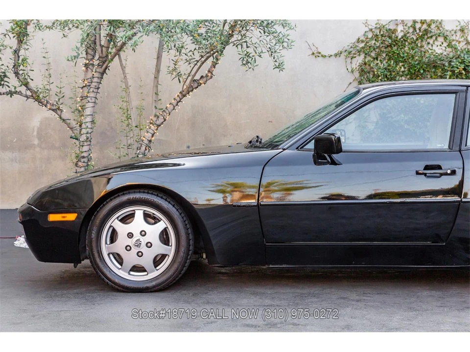 1990 Porsche 944 S2 - Image 11 of 31