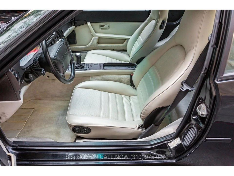 1990 Porsche 944 S2 - Image 15 of 31