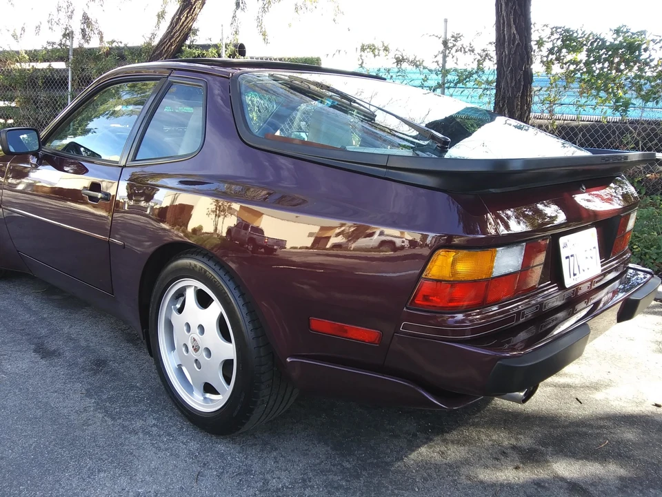 1990 Porsche 944 S2 - Image 23 of 31