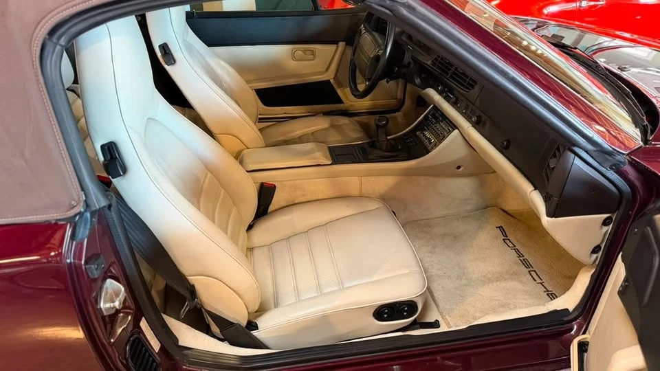 1990 Porsche 944 S2 - Image 9 of 19