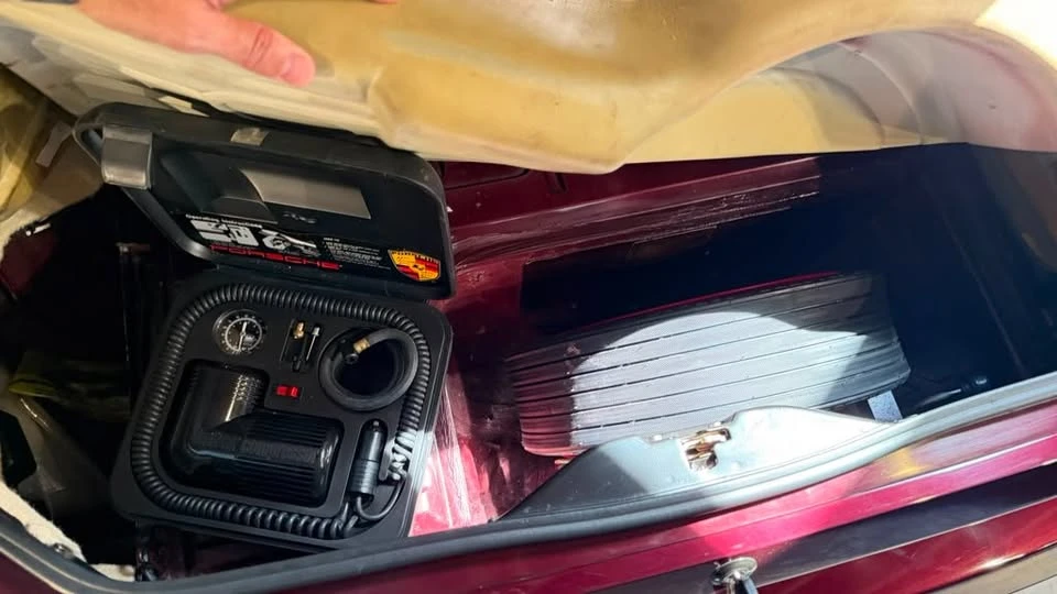1990 Porsche 944 S2 - Image 17 of 19