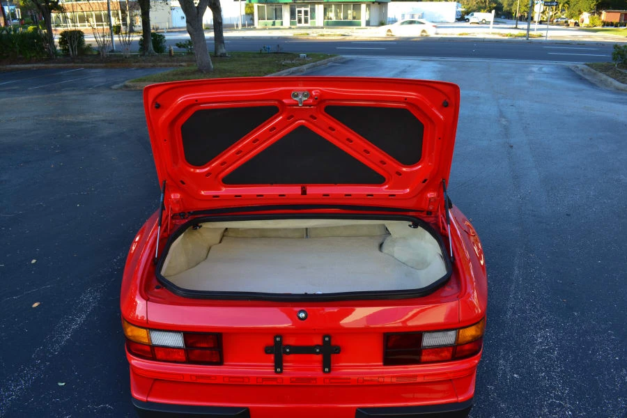 1990 Porsche 944 S2 - Image 6 of 11