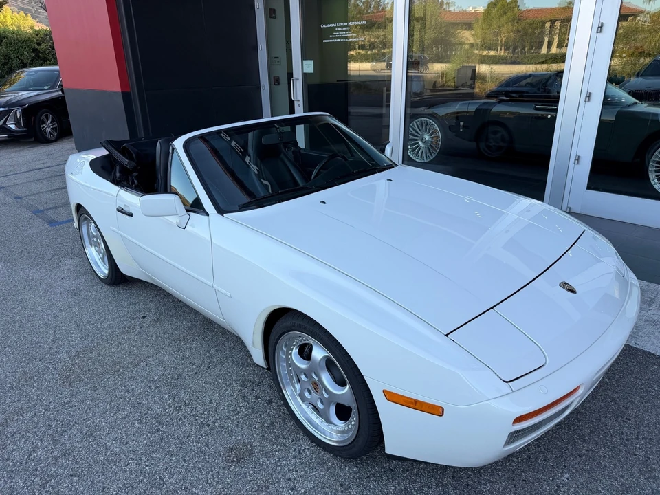 1990 Porsche 944 S2 - Image 5 of 31