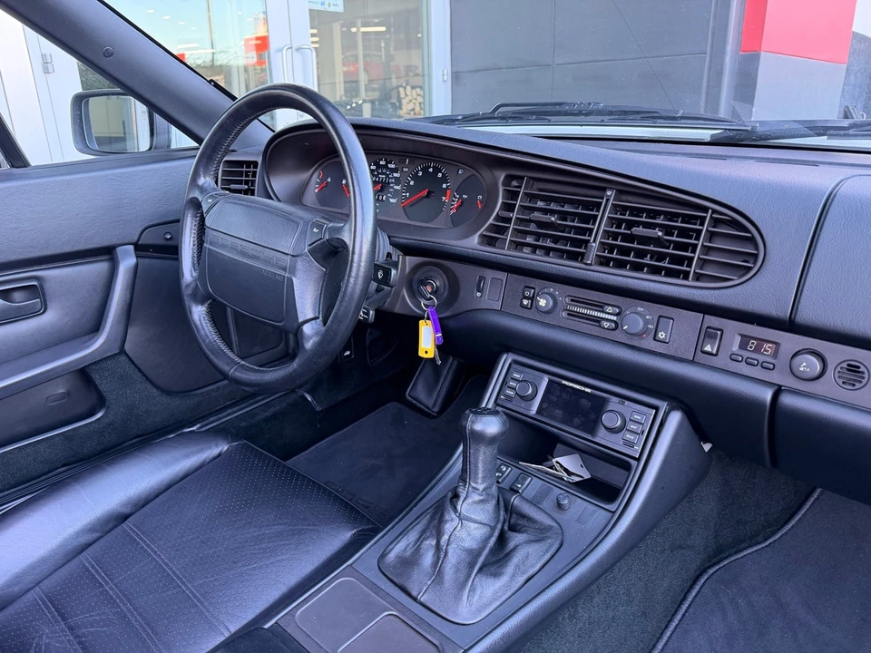 1990 Porsche 944 S2 - Image 29 of 31