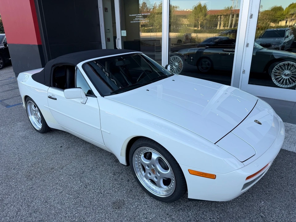 1990 Porsche 944 S2 - Image 10 of 31