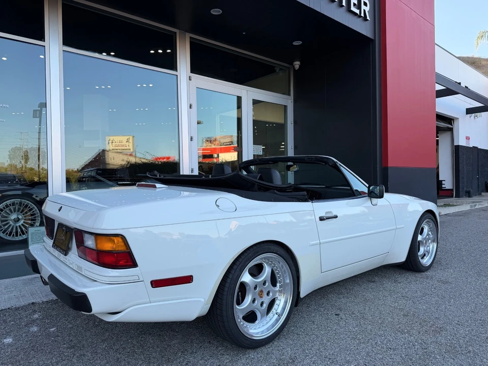 1990 Porsche 944 S2 - Image 3 of 31