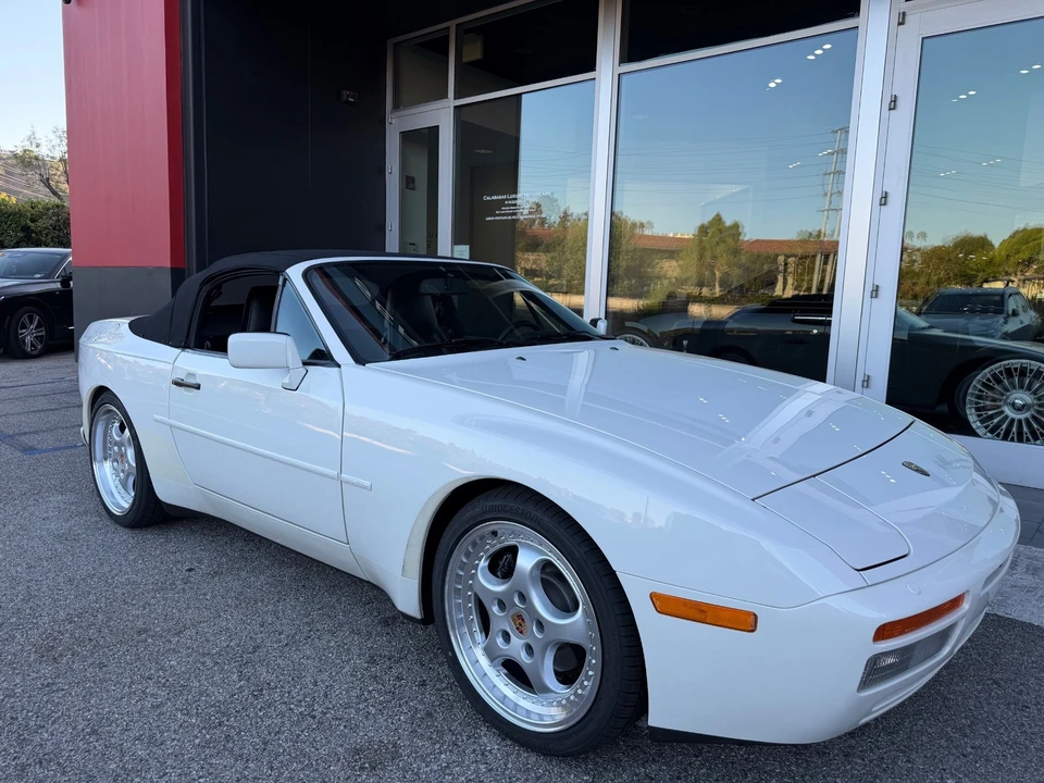 1990 Porsche 944 S2 - Image 9 of 31