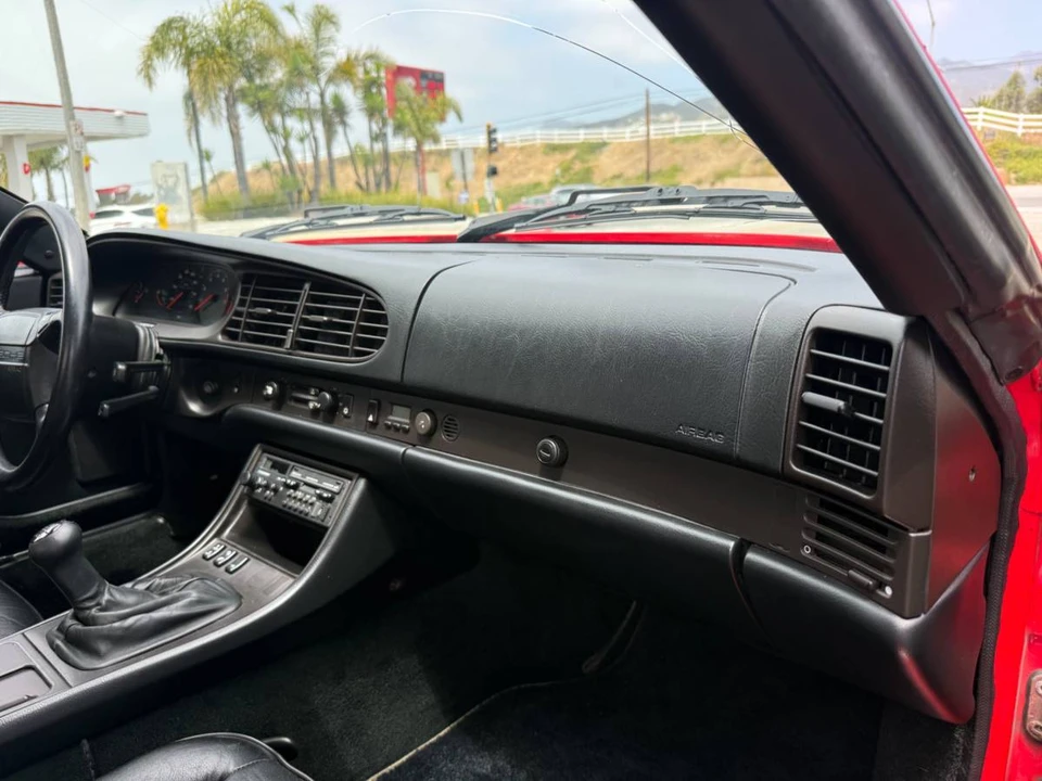 1990 Porsche 944 S2 - Image 12 of 24