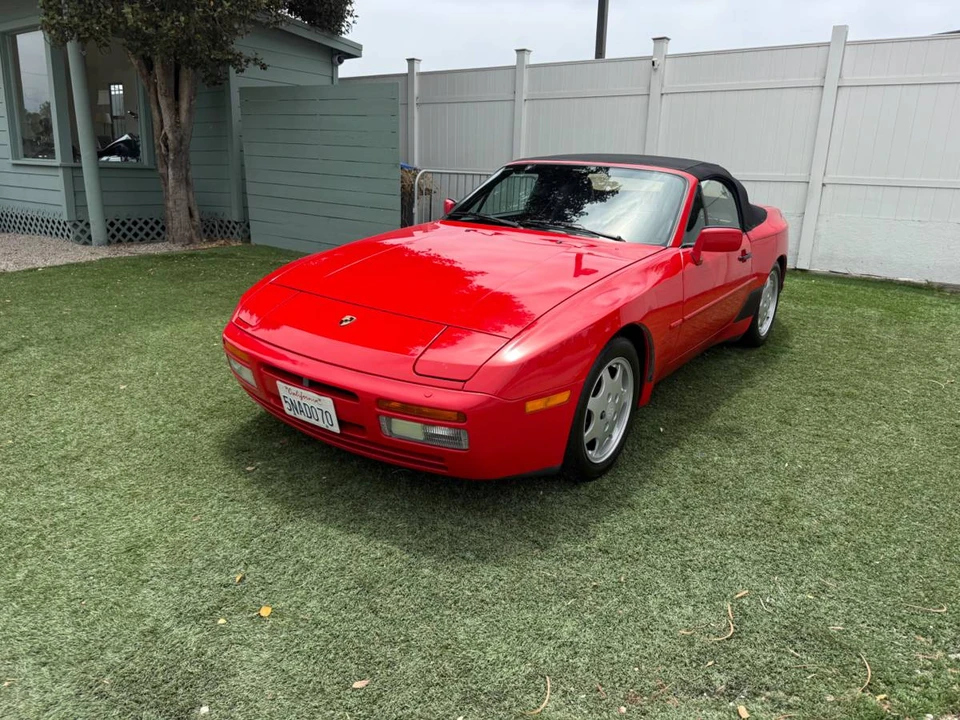 1990 Porsche 944 S2 - Image 8 of 24