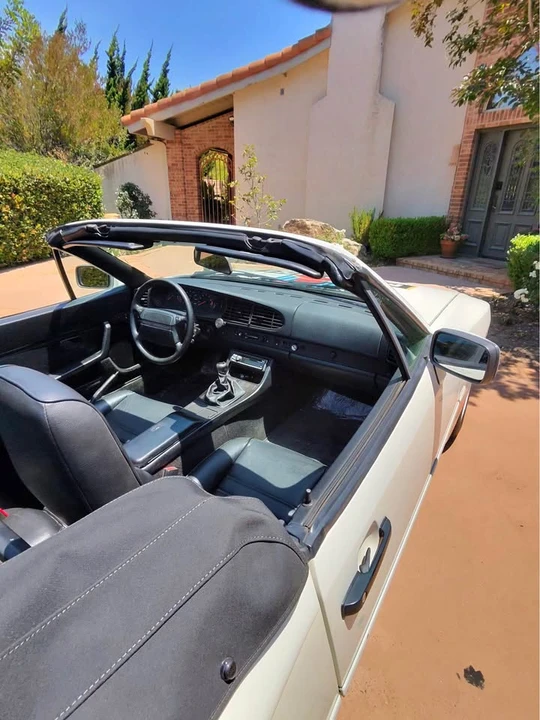 1990 Porsche 944 S2 - Image 9 of 12