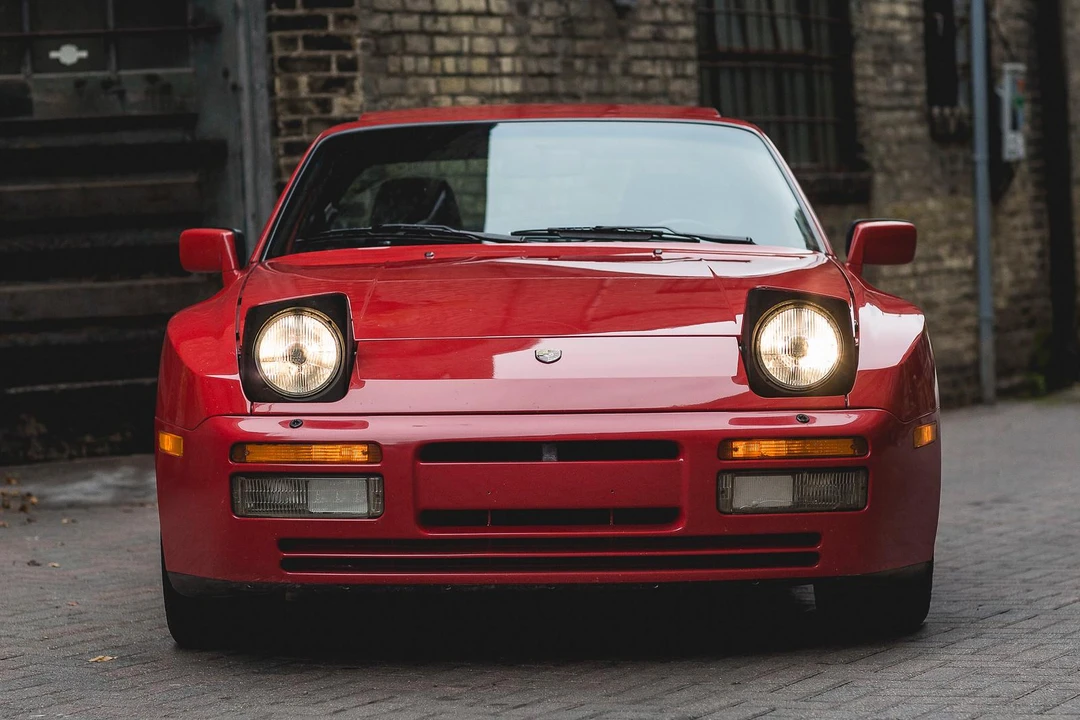 1990 Porsche 944 Turbo - Image 14 of 31