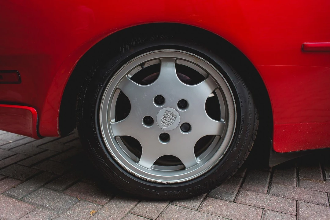 1990 Porsche 944 Turbo - Image 29 of 31