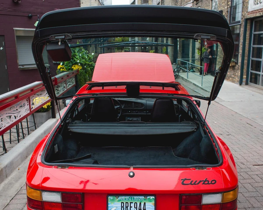 1990 Porsche 944 Turbo - Image 24 of 31