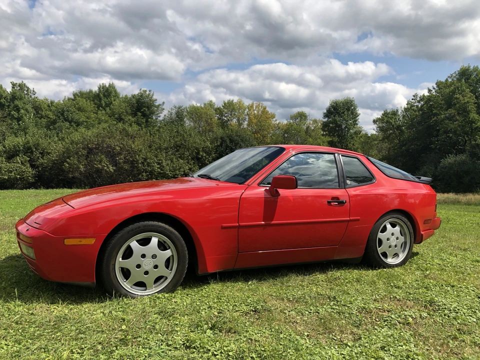 1990 Porsche 944 Turbo - Image 9 of 31