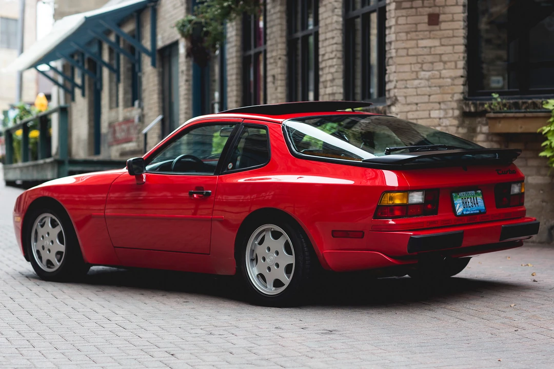 1990 Porsche 944 Turbo - Image 8 of 31