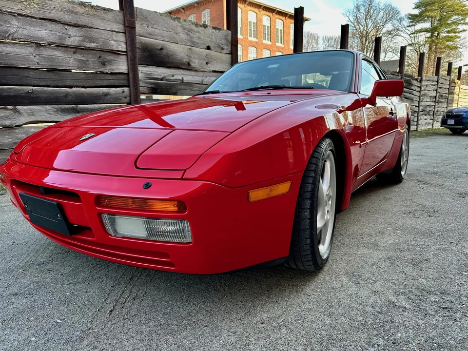 1990 Porsche 944 Turbo - Image 4 of 31