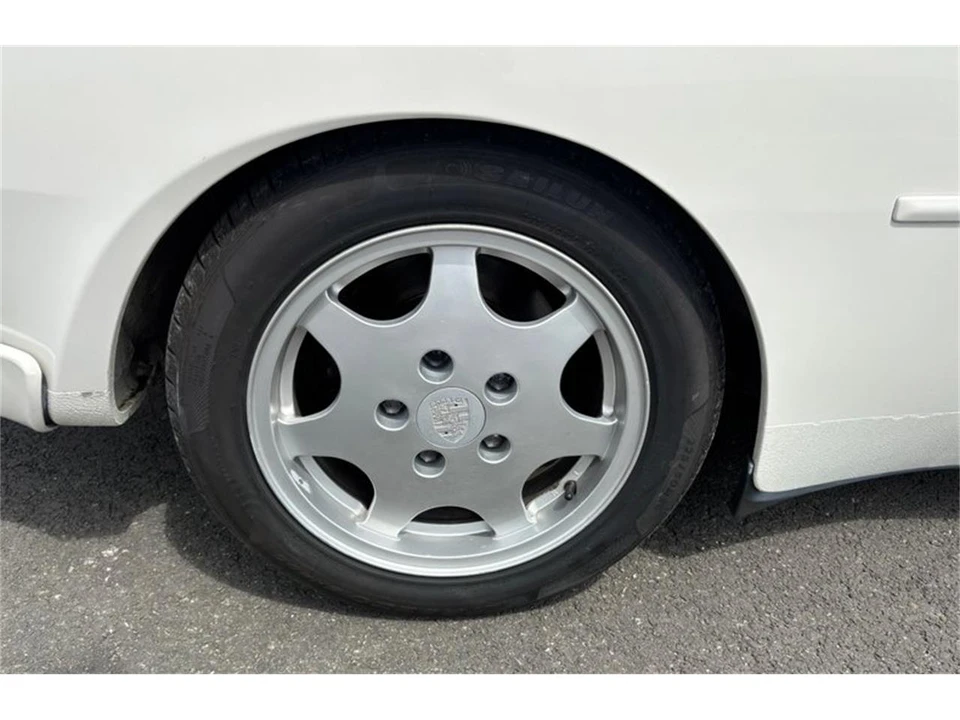 1990 Porsche 944 - Image 28 of 31