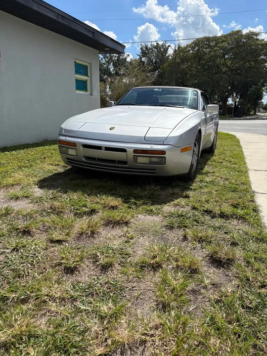 1990 Porsche 944 S2 - Image 2 of 11