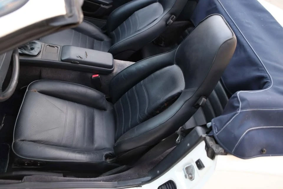 1990 Porsche 944 S2 - Image 8 of 20