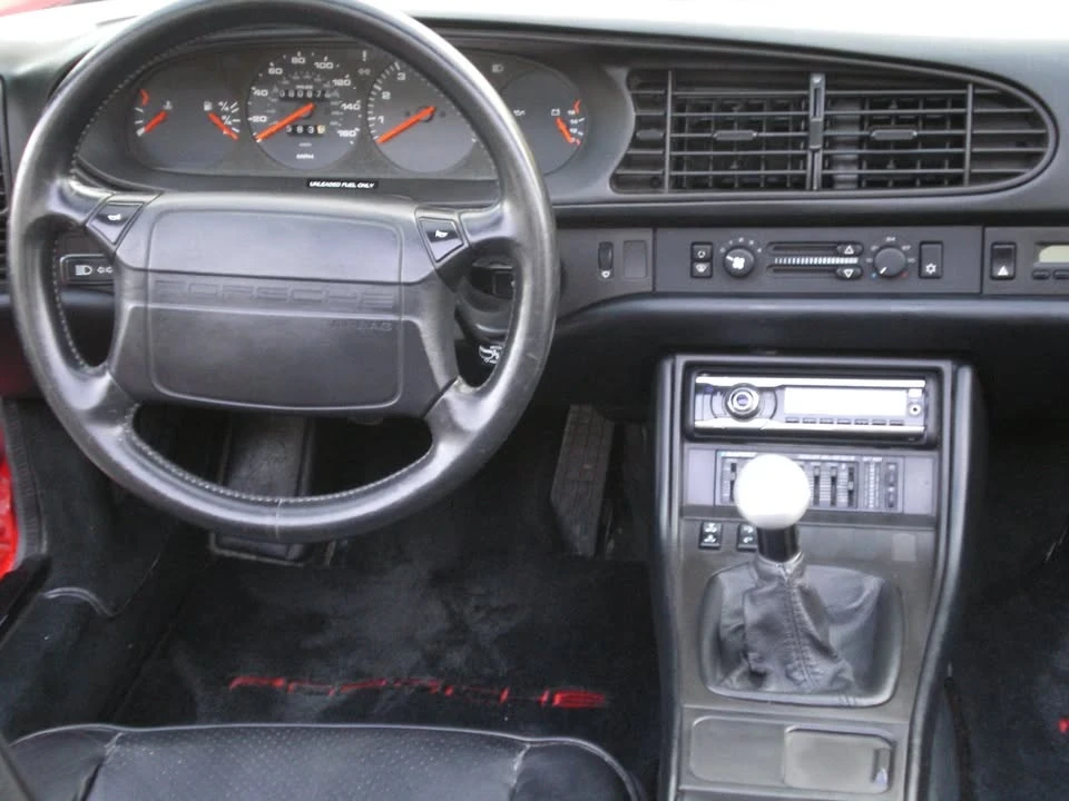 1990 Porsche 944 S2 - Image 13 of 19
