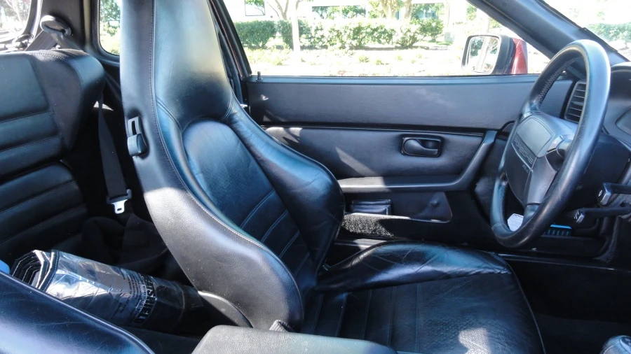 1990 Porsche 944 S2 - Image 5 of 5