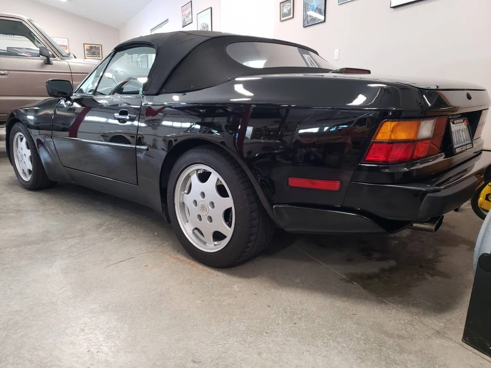 1990 Porsche 944 S2 - Image 3 of 6