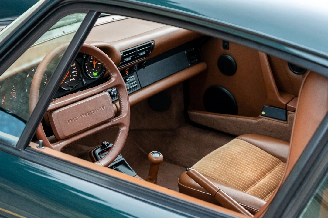 1990 Porsche 964 Carrera - Image 9 of 20