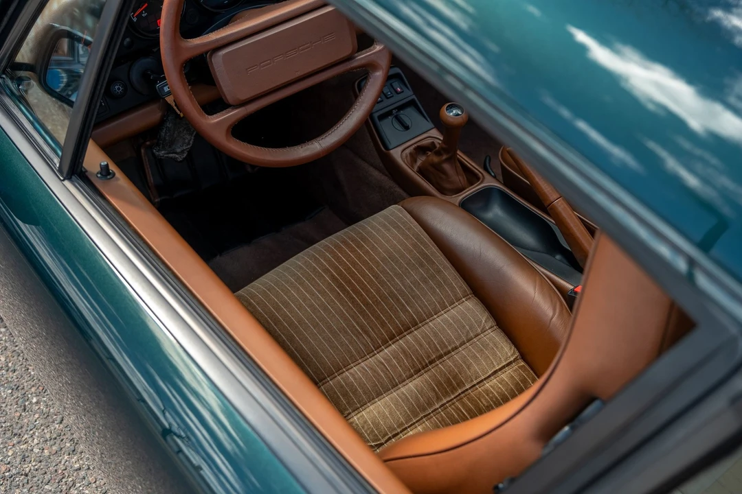 1990 Porsche 964 Carrera - Image 6 of 8