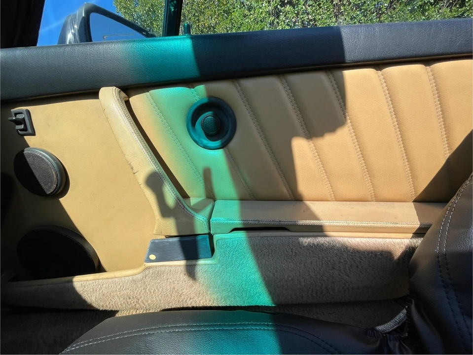 1990 Porsche 964 Carrera 4 - Image 13 of 15