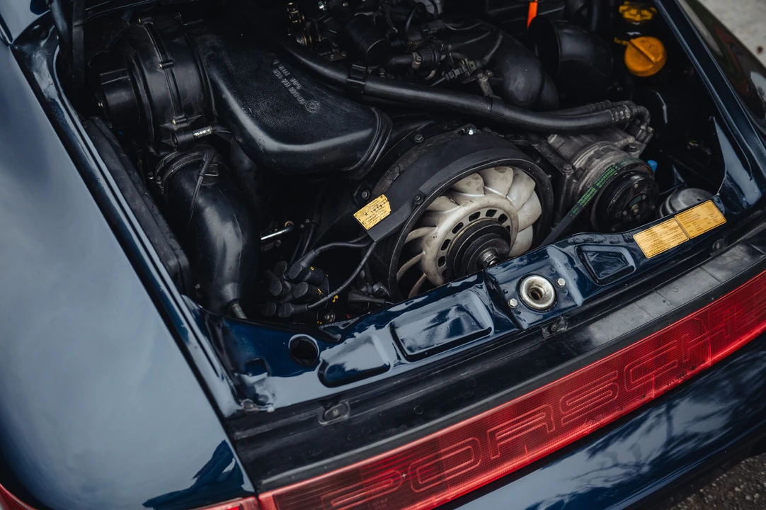 1990 Porsche 964 Carrera - Image 24 of 31