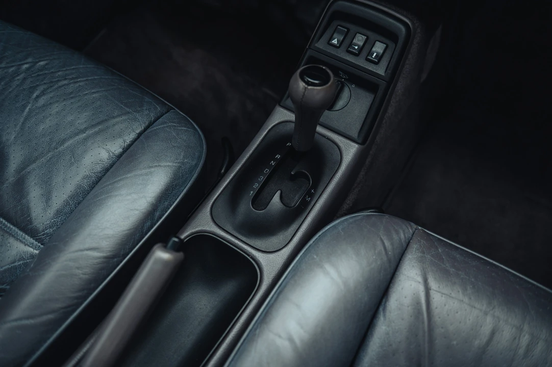 1990 Porsche 964 Carrera - Image 13 of 31