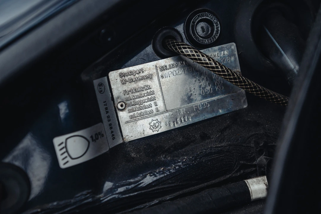 1990 Porsche 964 Carrera - Image 27 of 31