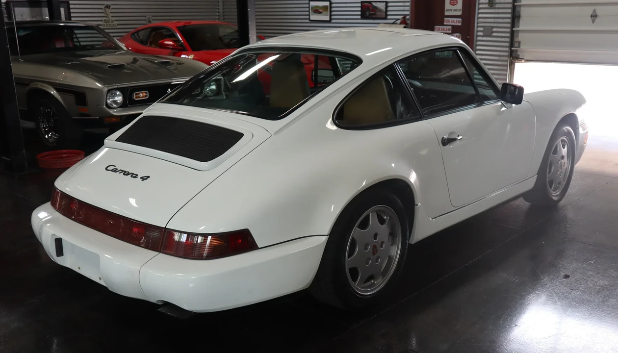 1990 Porsche 964 Carrera 4 - Image 6 of 6