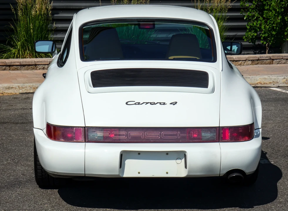 1990 Porsche 964 Carrera 4 - Image 4 of 6