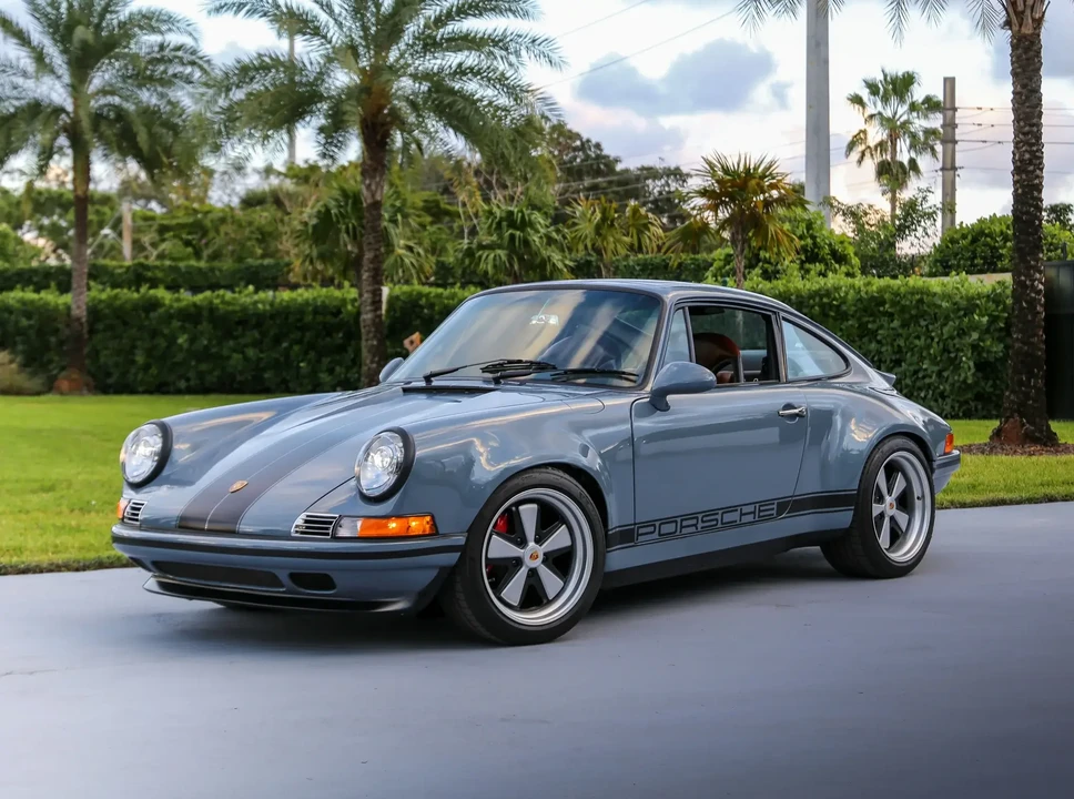 1990 Porsche 964 Carrera 4 - Image 4 of 6