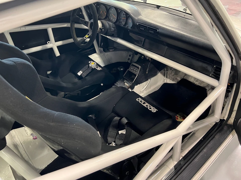 1990 Porsche 964 Carrera - Image 9 of 18