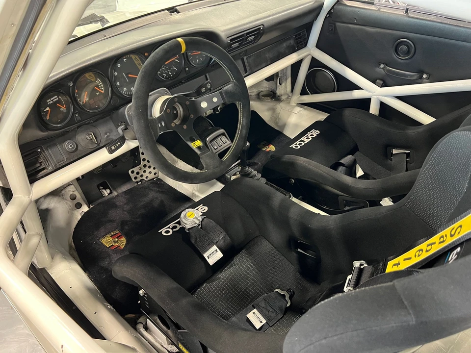 1990 Porsche 964 Carrera - Image 10 of 18