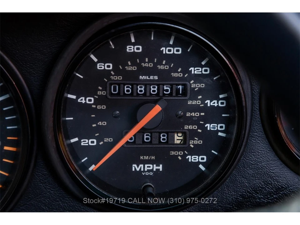 1990 Porsche 964 Carrera - Image 24 of 31