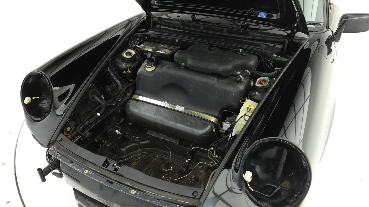 1990 Porsche 964 Carrera 4 - Image 23 of 31
