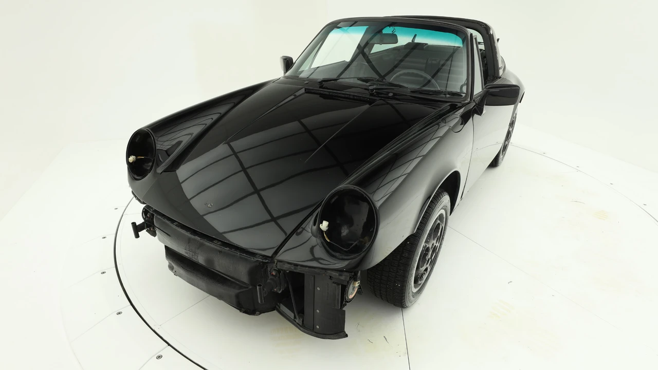 1990 Porsche 964 Carrera 4 - Image 4 of 31