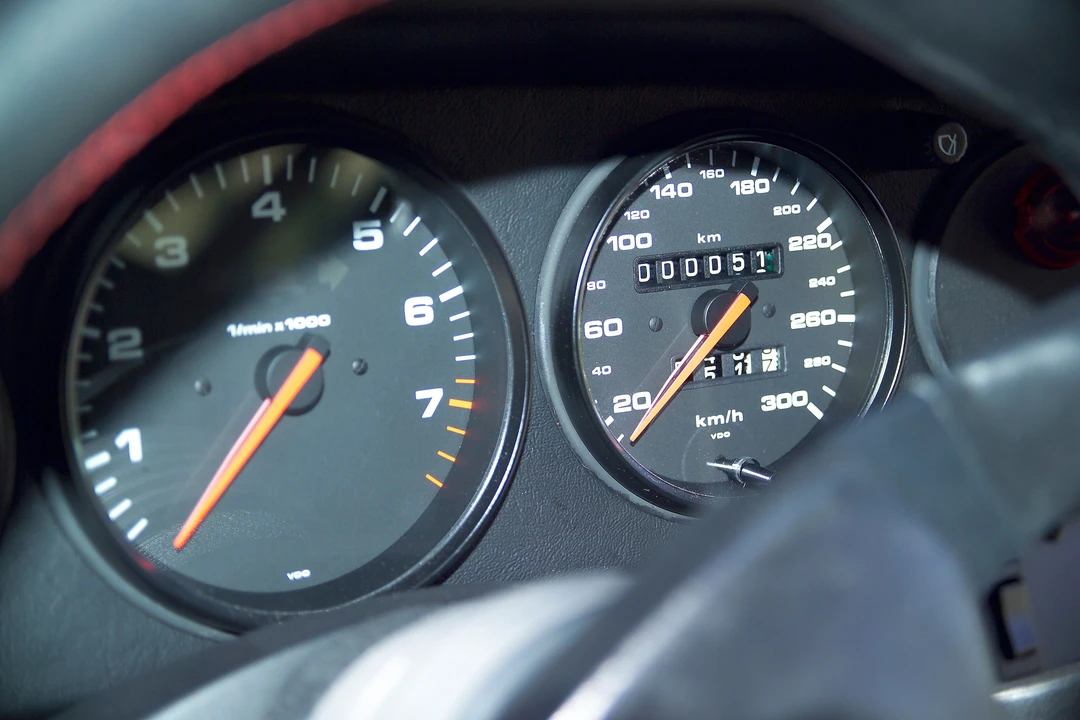 1990 Porsche 964 Carrera 4 - Image 3 of 6