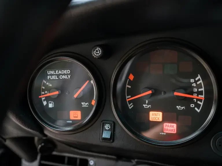 1990 Porsche 964 Turbo - Image 15 of 31