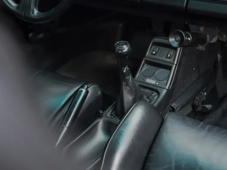 1990 Porsche 964 Turbo - Image 13 of 31