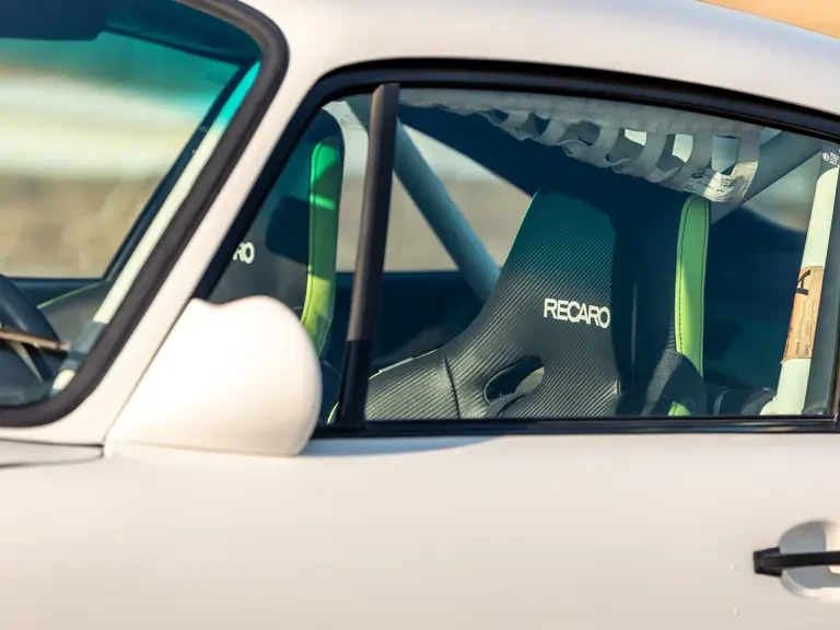 1990 Porsche 964 Carrera 4 - Image 16 of 31